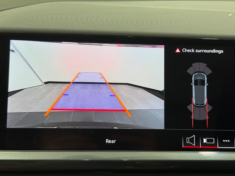 Audi Q4 e-tron Vehicle Image 13