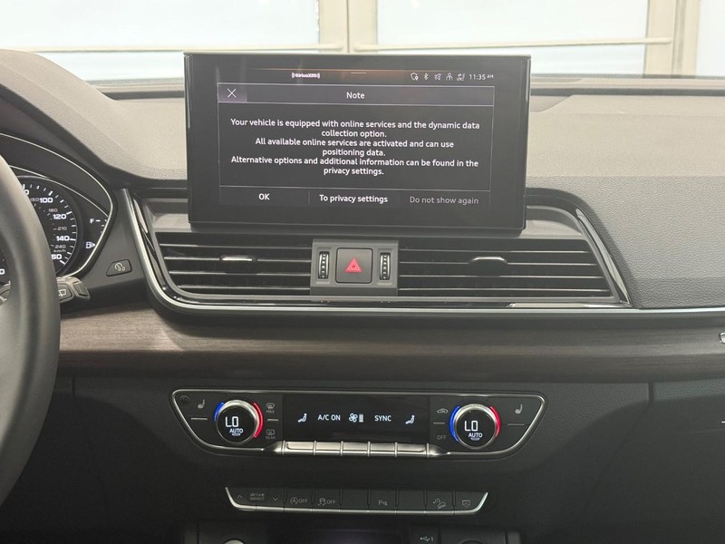 Audi Q5 Vehicle Image 10