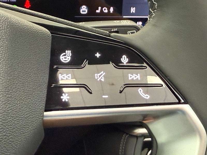 Audi Q5 Vehicle Image 10