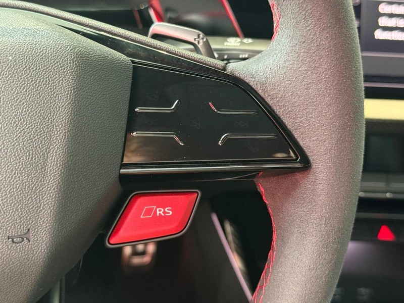 Audi RS 3 Vehicle Image 12