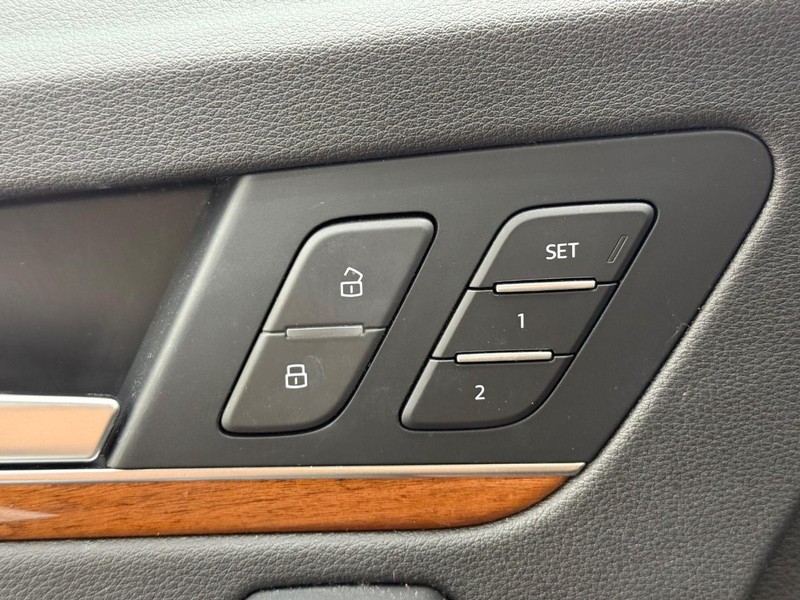 Audi Q5 Vehicle Image 14
