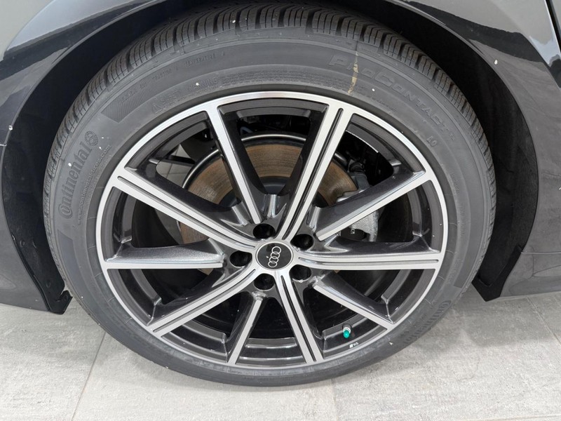 Audi A6 Sedan Vehicle Image 3