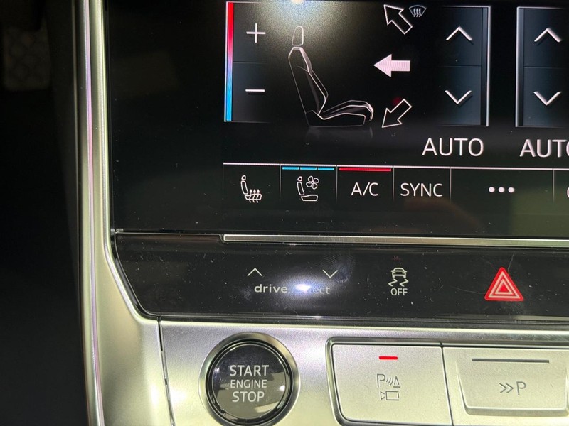 Audi A6 Sedan Vehicle Image 14