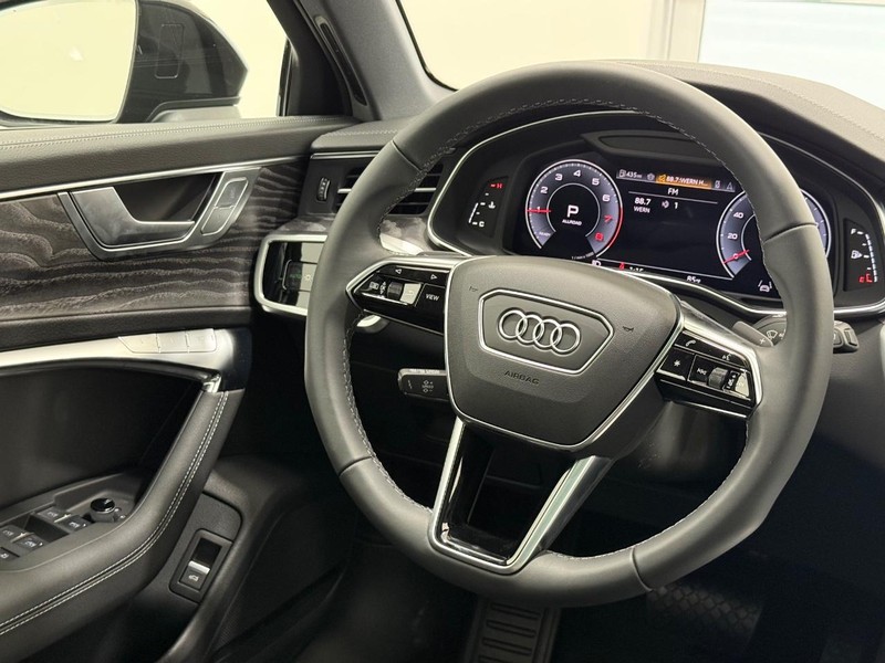 Audi A6 allroad Vehicle Image 8