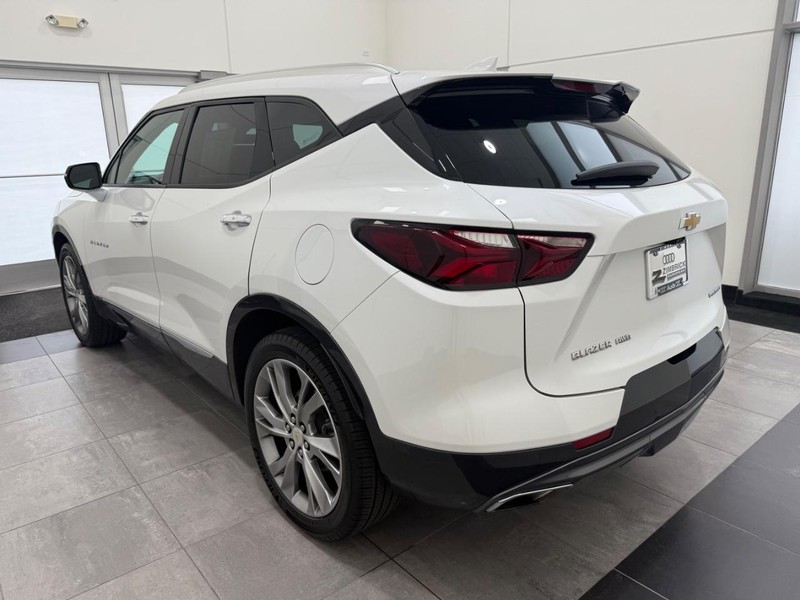 Chevrolet Blazer Vehicle Image 4