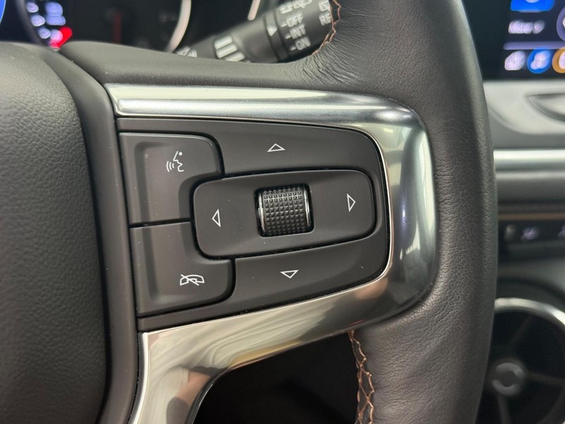 Chevrolet Blazer Vehicle Image 16