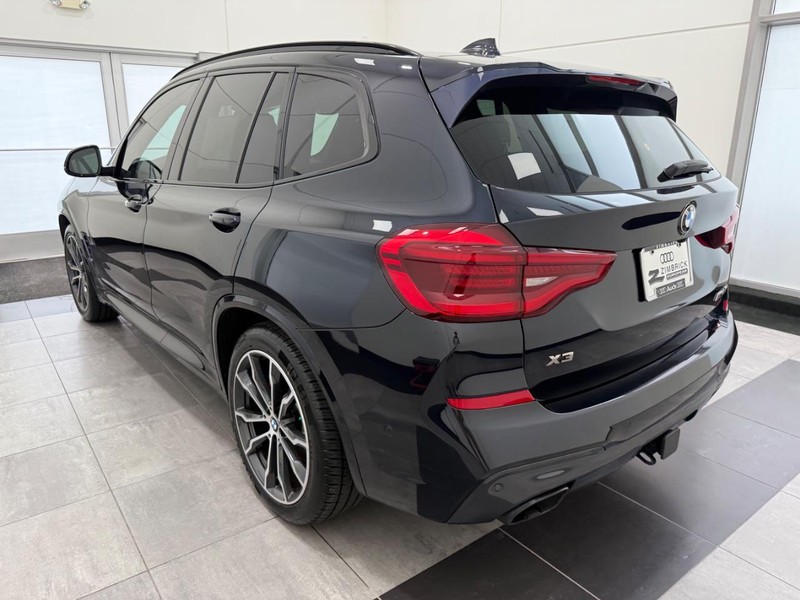 BMW X3 Vehicle Image 4