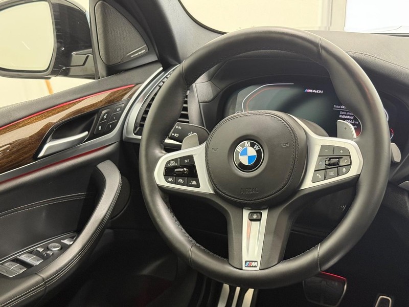 BMW X3 Vehicle Image 13