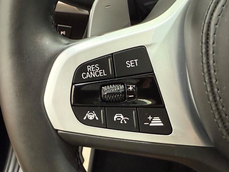BMW X3 Vehicle Image 16