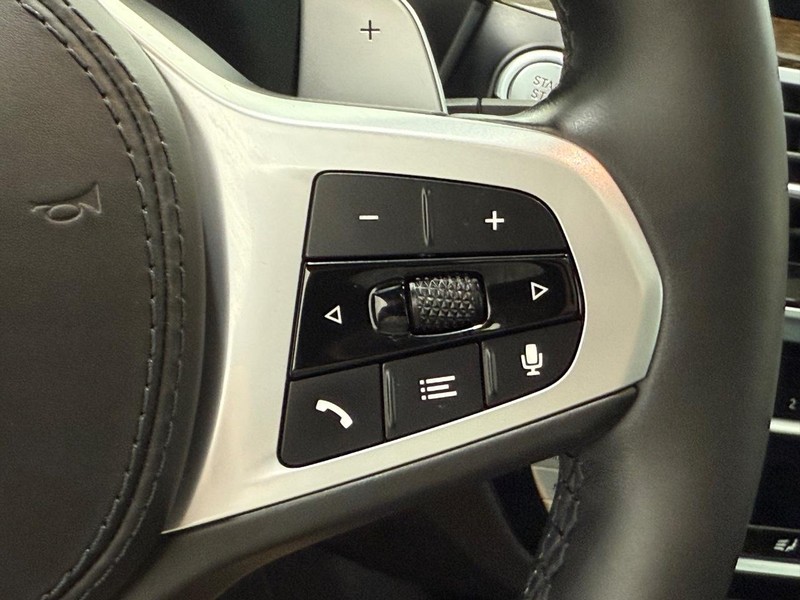BMW X3 Vehicle Image 17