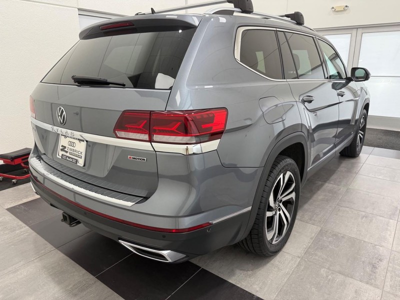 Volkswagen Atlas Vehicle Image 2