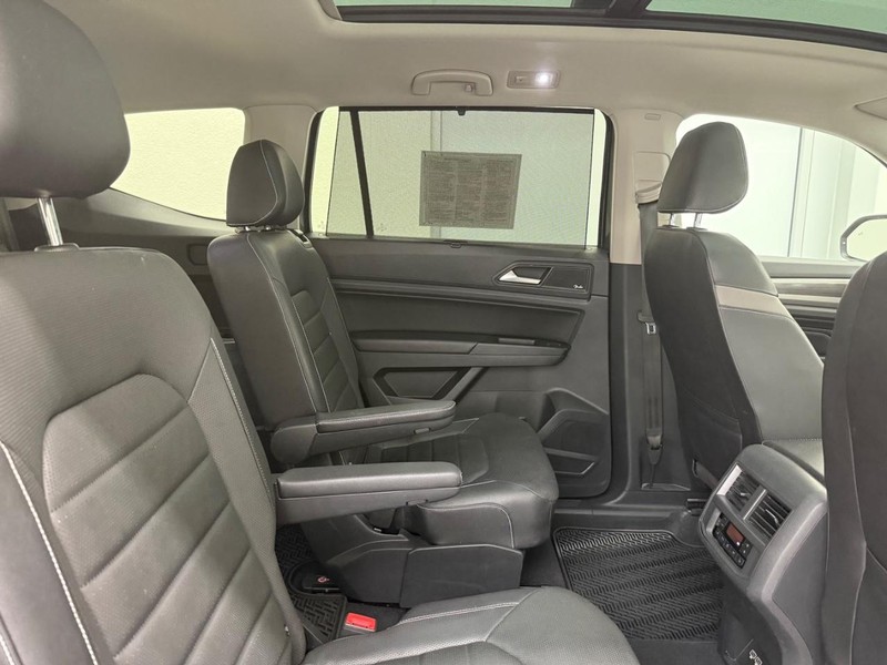 Volkswagen Atlas Vehicle Image 9