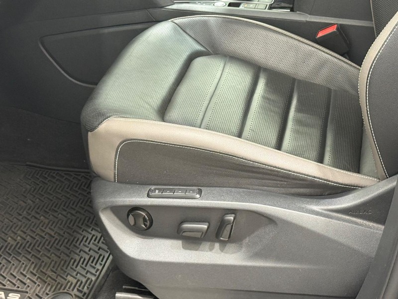 Volkswagen Atlas Vehicle Image 21