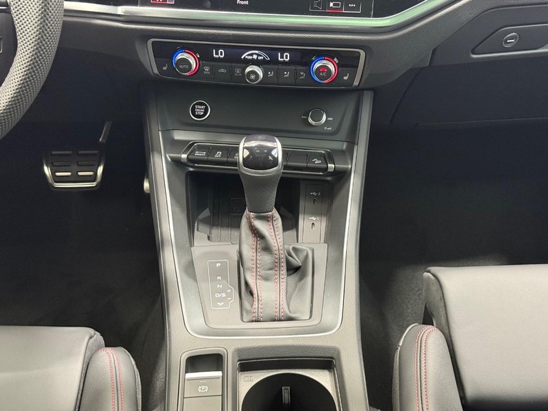 Audi Q3 Vehicle Image 7