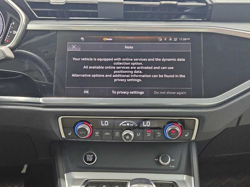 Audi Q3 Vehicle Image 10