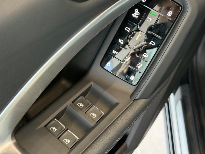 Audi Q5 Vehicle Image 15