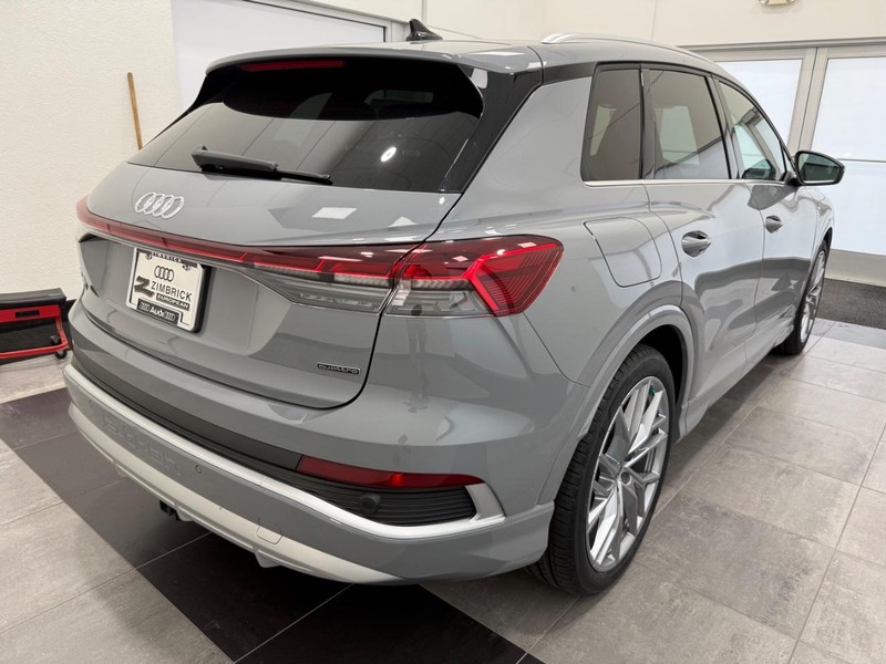 Audi Q4 e-tron Vehicle Image 2