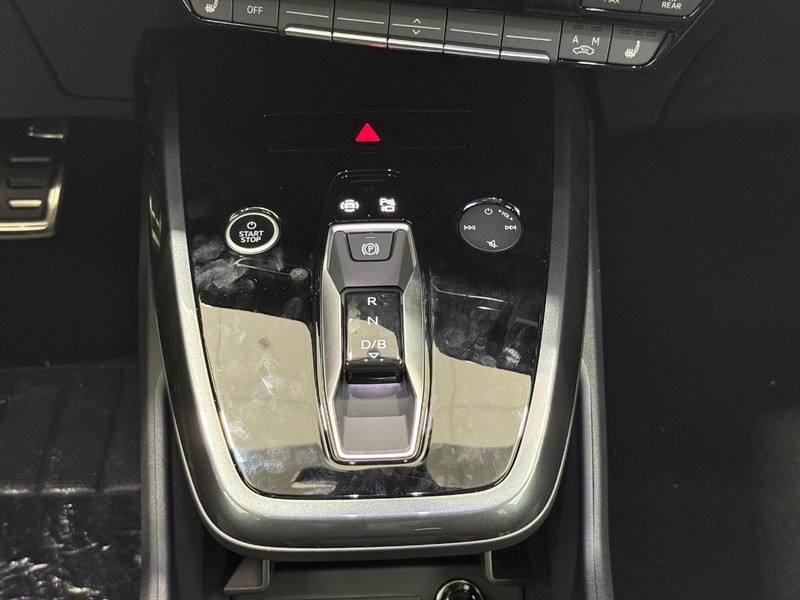 Audi Q4 e-tron Vehicle Image 7