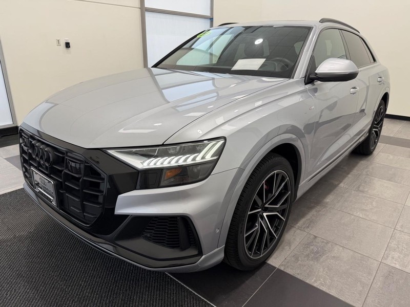 Audi Q8 Vehicle Image 6