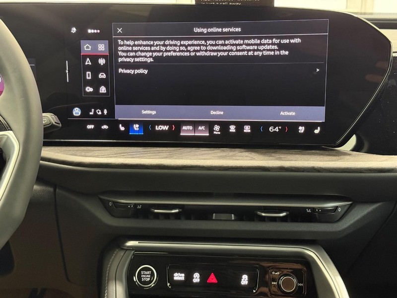 Audi Q5 Vehicle Image 6