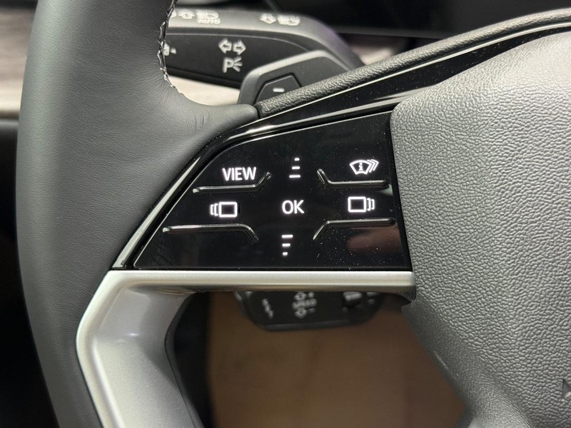 Audi Q5 Vehicle Image 10