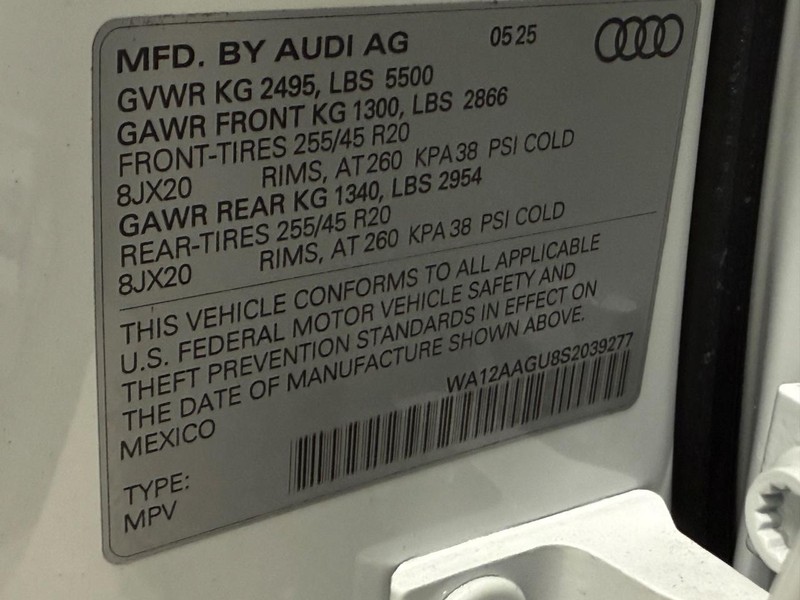 Audi Q5 Vehicle Image 16
