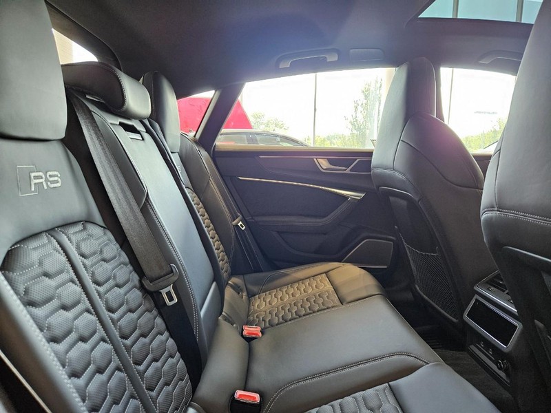 Audi RS 7 Vehicle Image 4