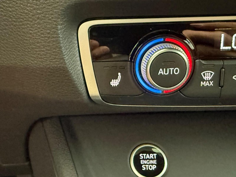 Audi Q3 Vehicle Image 19
