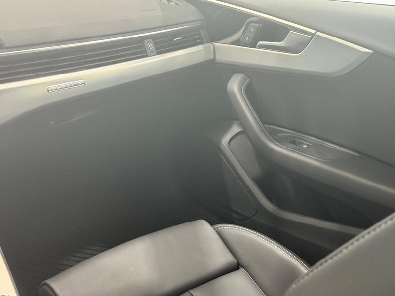 Audi A5 Sportback Vehicle Image 13