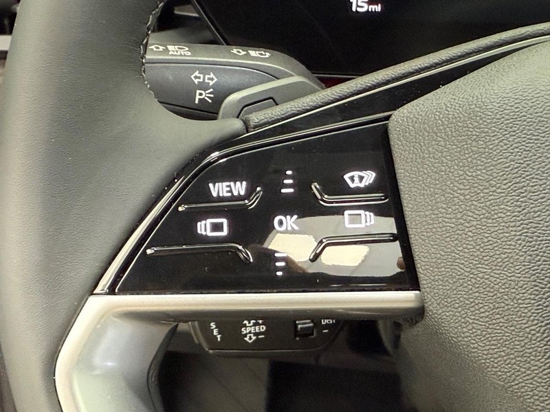Audi Q5 Vehicle Image 10