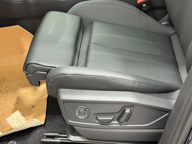 Audi Q5 Vehicle Image 15