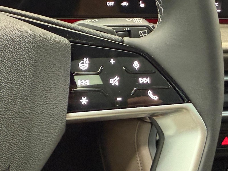 Audi Q5 Vehicle Image 11