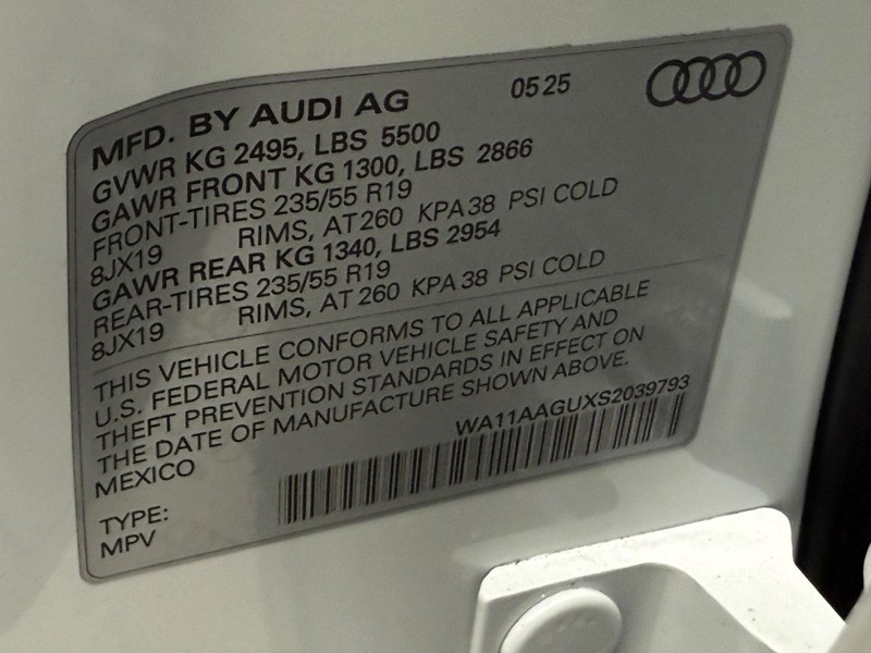 Audi Q5 Vehicle Image 16