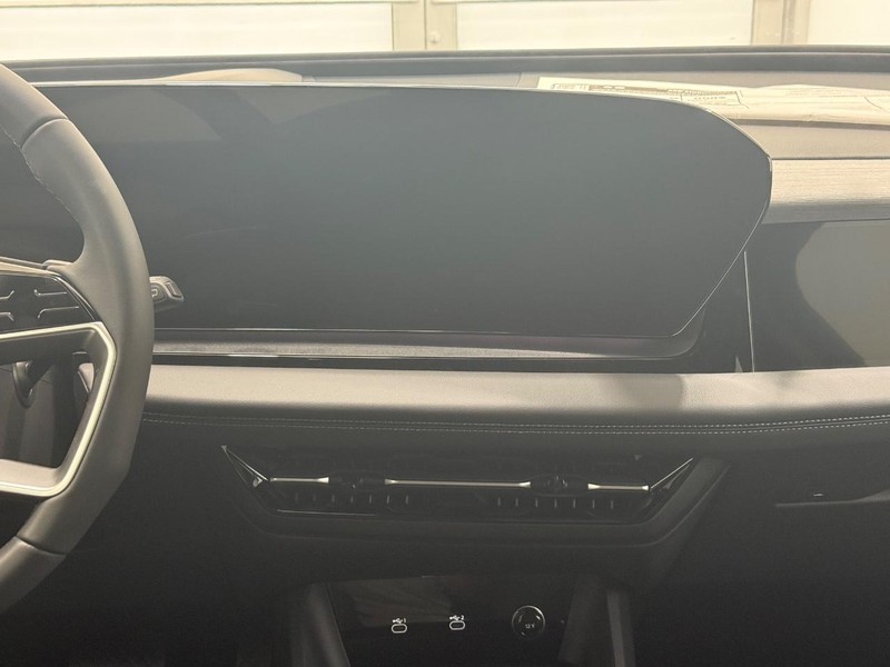 Audi Q6 e-tron Vehicle Image 6
