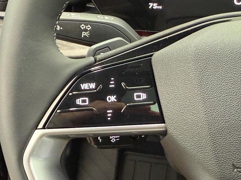 Audi Q5 Vehicle Image 10
