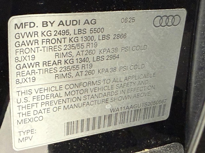 Audi Q5 Vehicle Image 16