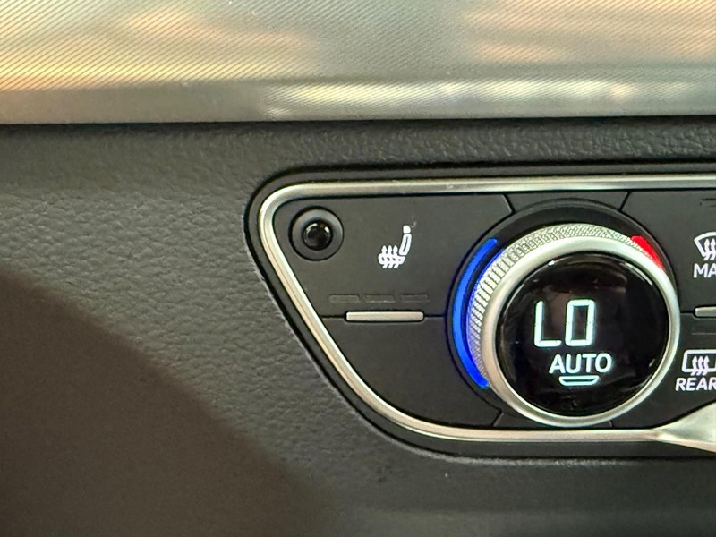 Audi Q5 Vehicle Image 19