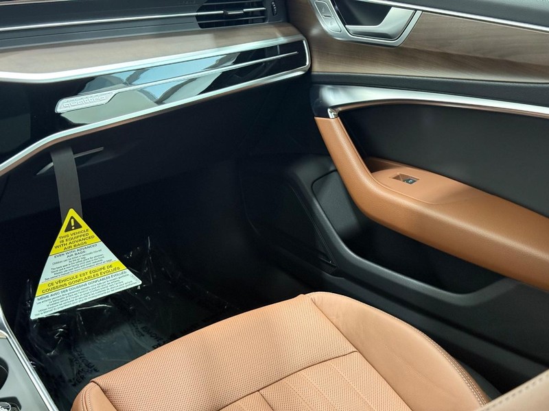 Audi A6 Sedan Vehicle Image 9