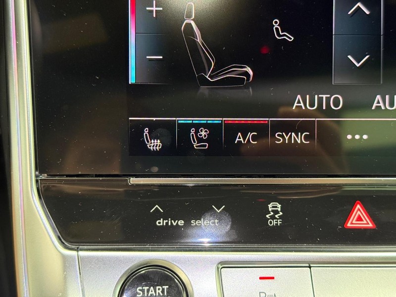 Audi A6 Sedan Vehicle Image 14
