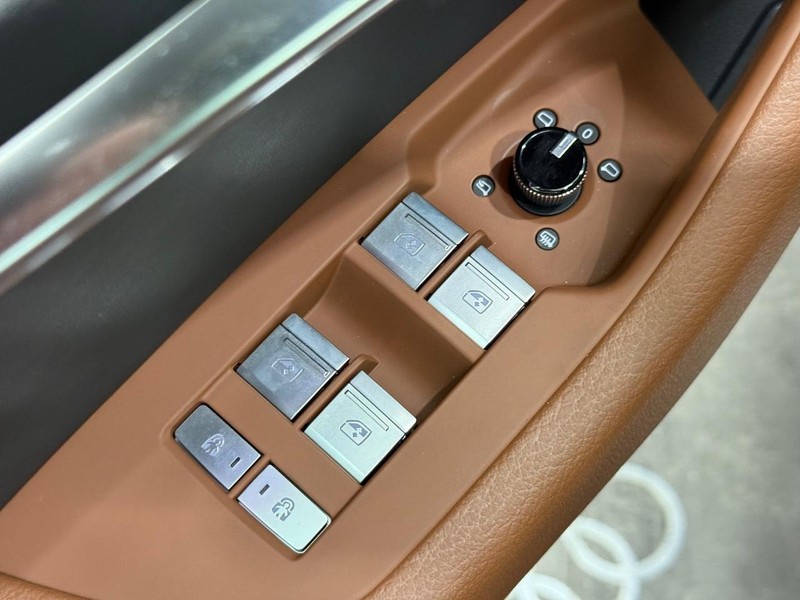 Audi A6 Sedan Vehicle Image 15