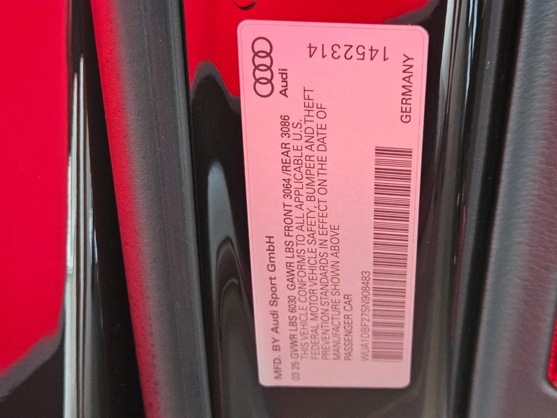 Audi RS 6 Avant Vehicle Image 16