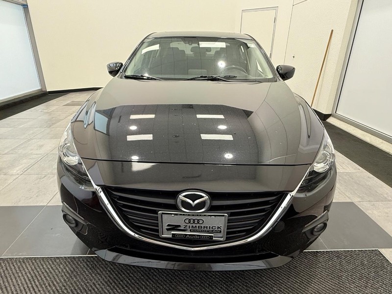 Mazda Mazda3 Sedan Vehicle Image 7