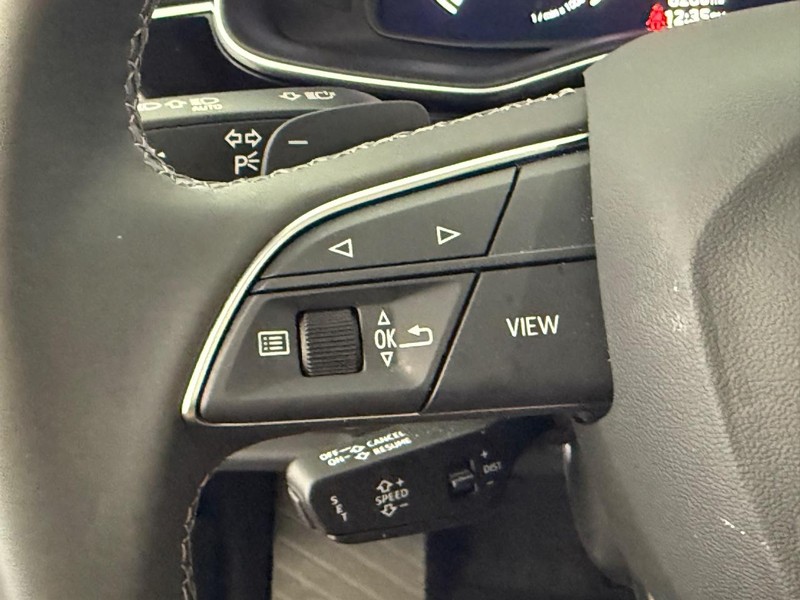 Audi Q8 Vehicle Image 16