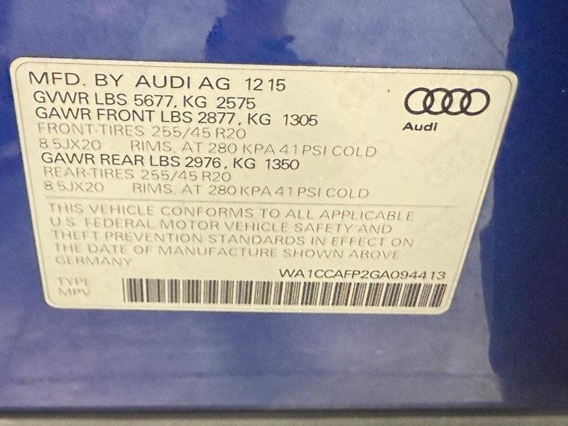 Audi SQ5 Vehicle Image 21