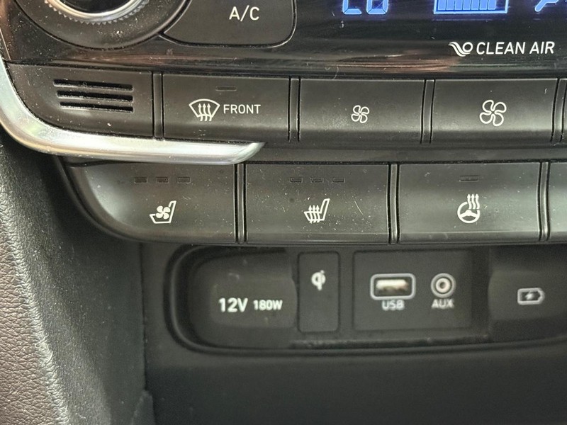 Hyundai Santa Fe Vehicle Image 20