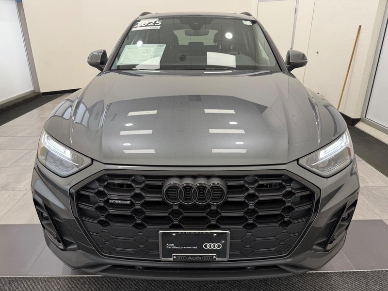 Audi Q5 Vehicle Image 7