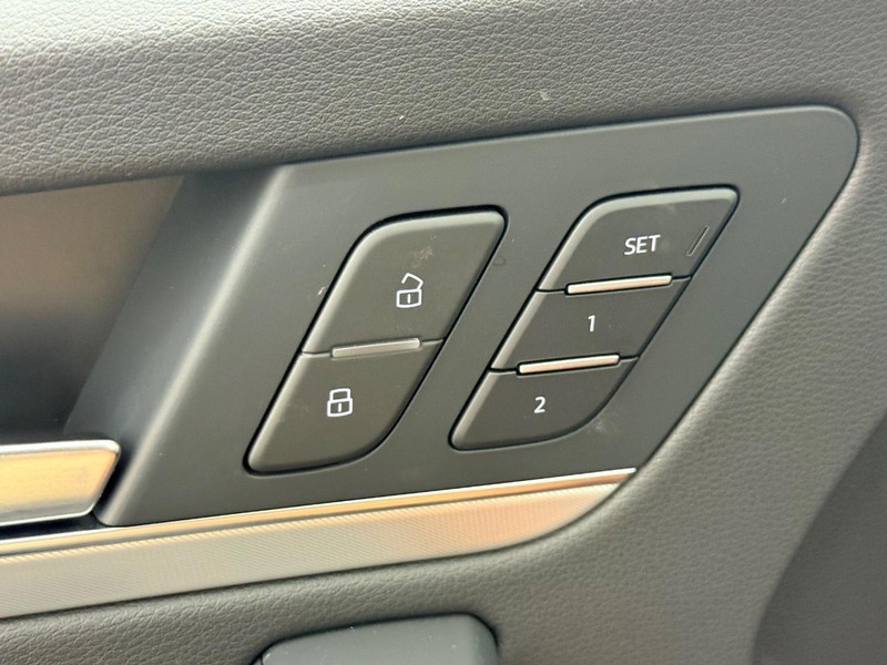 Audi Q5 Vehicle Image 14