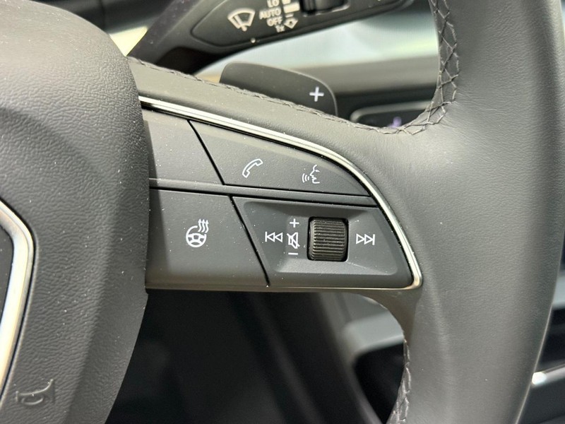Audi Q5 Vehicle Image 16