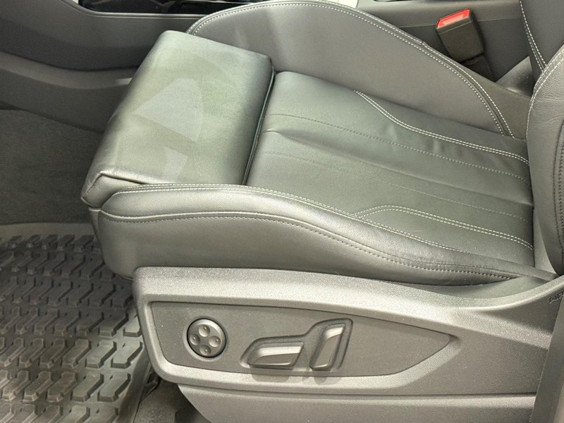 Audi Q5 Vehicle Image 20