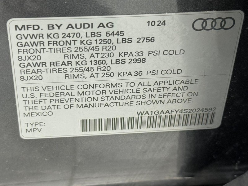 Audi Q5 Vehicle Image 21